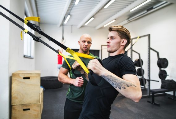 FTX-Training Mann trainiert mit einem FTX