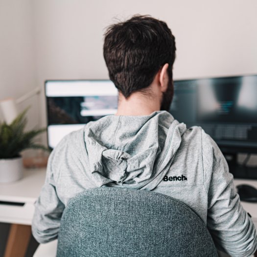 Rückenübungen für das Home Office